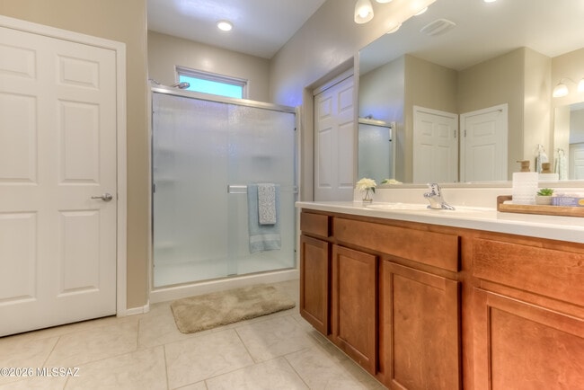 Building Photo - 9116 W Silver Cholla Dr