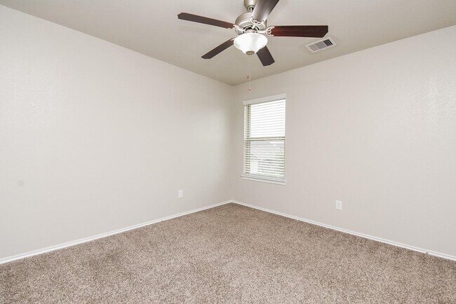 Building Photo - 4602 Tuscan Lily Dr
