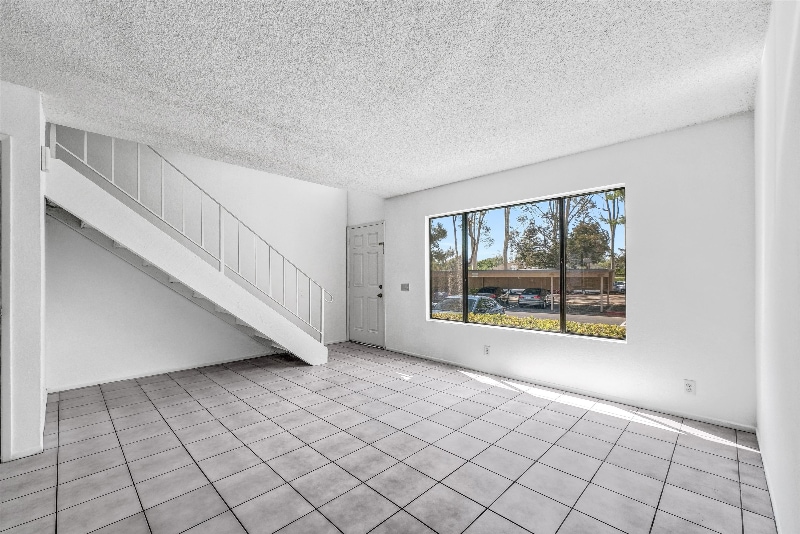 Building Photo - 25885 Trabuco Rd