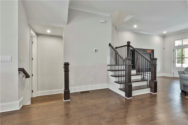 Building Photo - 673 Brennan Dr