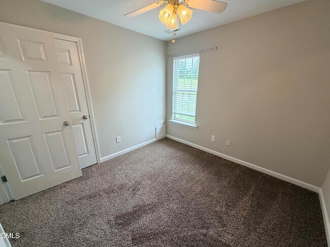 Building Photo - 620 Woodson Dr