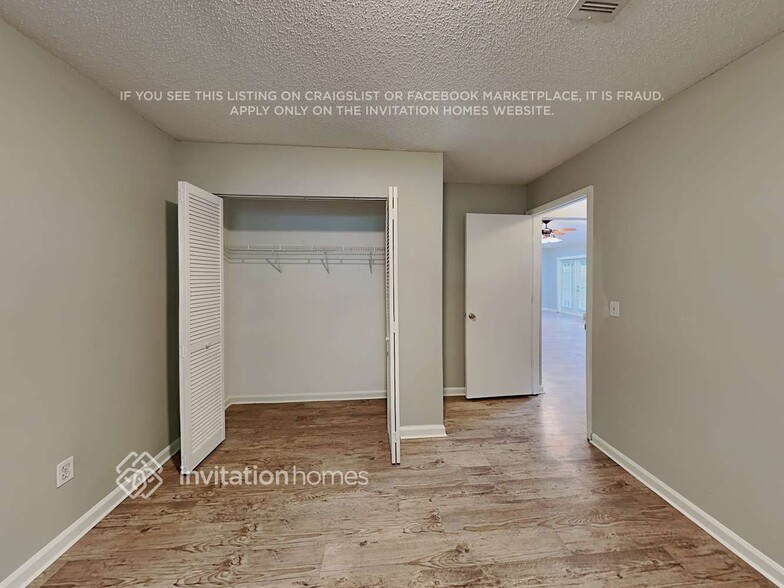 Building Photo - 4466 Grassey Cay Ln