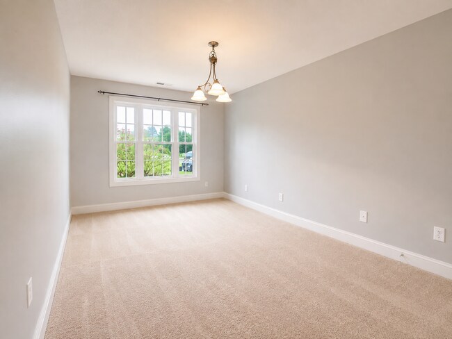 Building Photo - 112 Wilda Dr