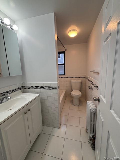 Building Photo - 159 Main St