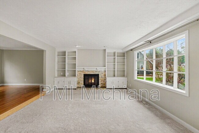 Building Photo - 15888 Muirfield Ct