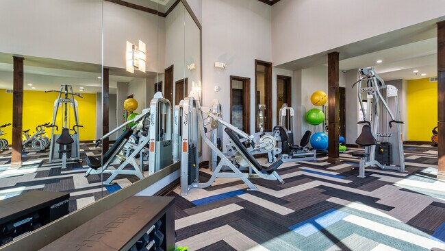 Building Photo - 5353 Las Colinas Blvd