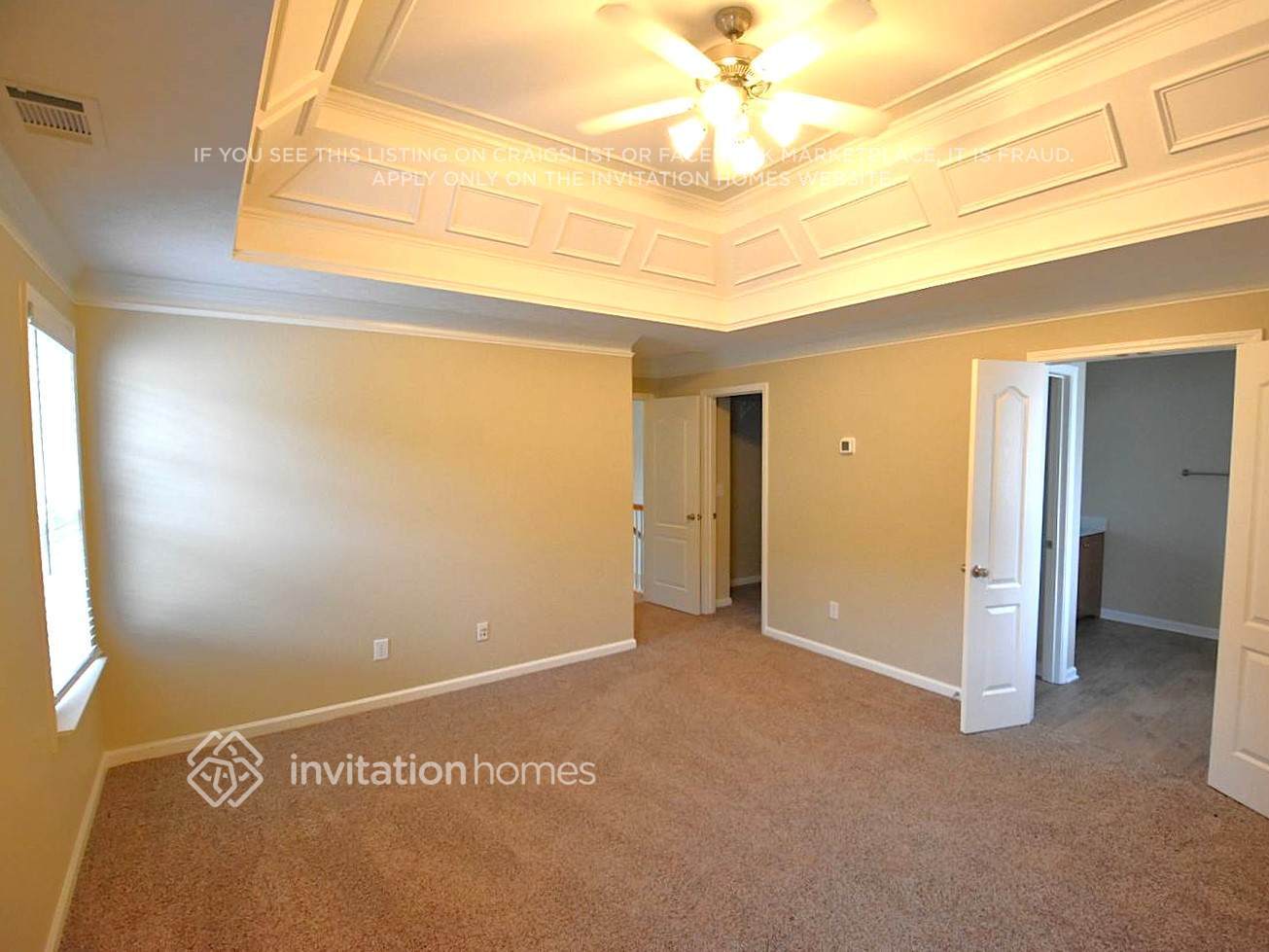 Building Photo - 3156 Pate Creek View