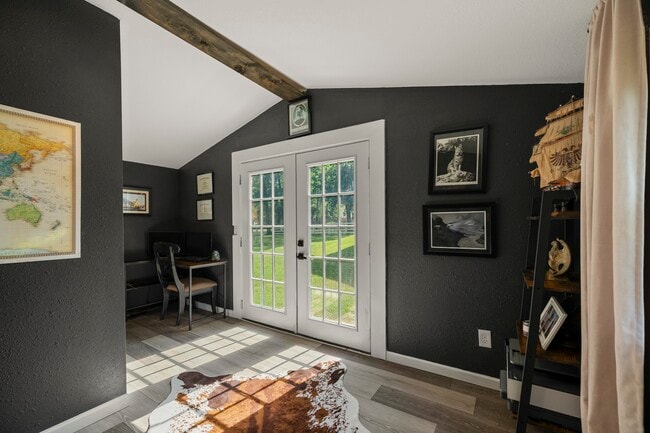 Building Photo - 5178 Lazy Ln