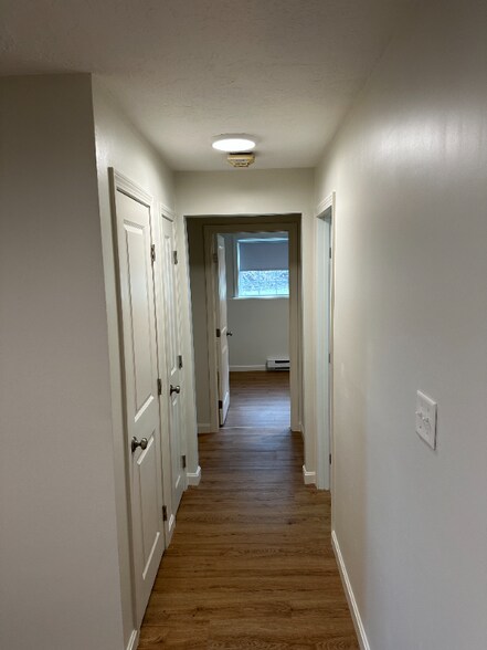 Building Photo - 153 Providence Rd