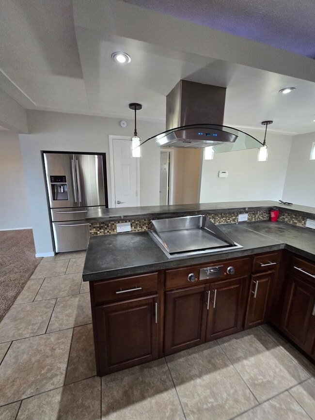 Building Photo - Southport Three Bedroom Home Near US 31 & Stop 12 Rd