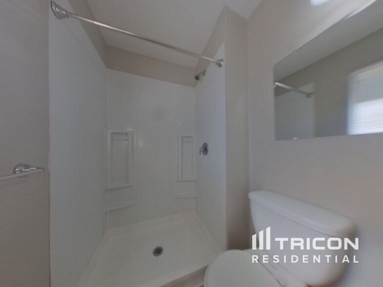 Building Photo - 3045 Slater Ct