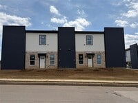 Building Photo - 10548 Tube Dr