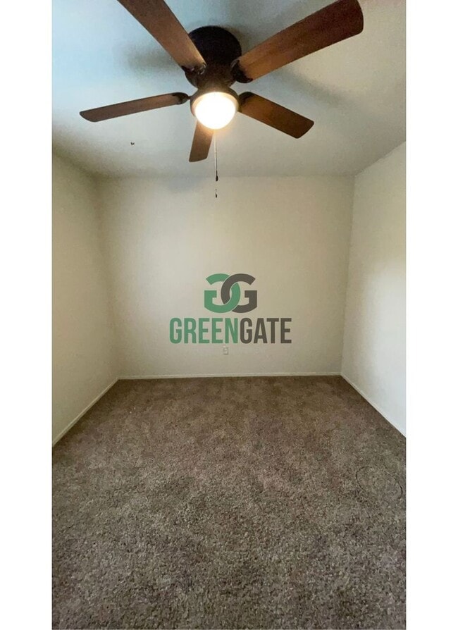 Building Photo - 3517 Woodglen Dr