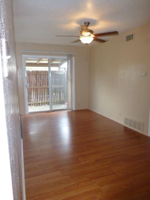 Building Photo - 409 Cliff Dr