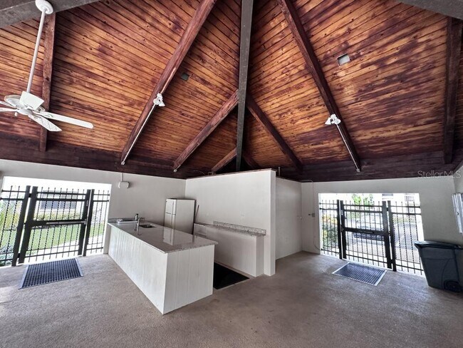 Building Photo - 3034 Eastland Blvd