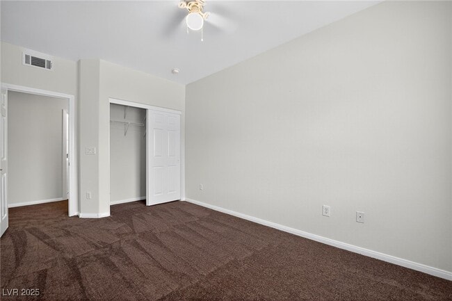 Building Photo - 7701 W Robindale Rd