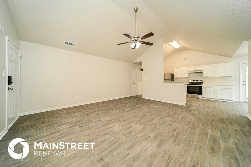 Building Photo - 6891 Mahonia Pl