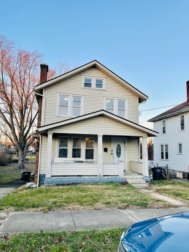 Primary Photo - 519 W Wheeling St