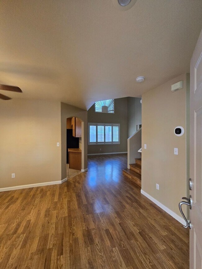 Building Photo - 816 Bow Creek Ln