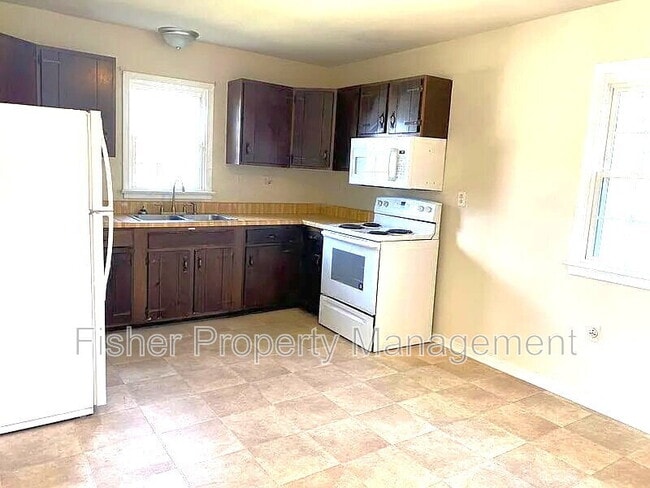 Building Photo - 4701 Craddock Ave
