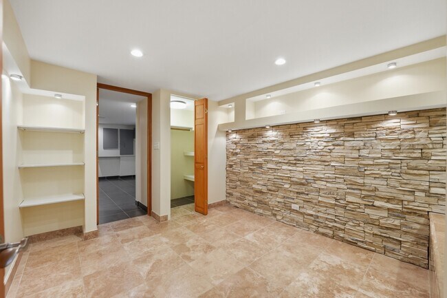 Building Photo - 29 Brookdale Ln