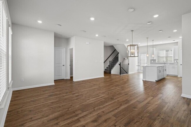 Building Photo - 123 Matson Run SW