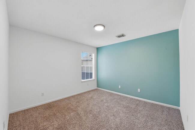 Building Photo - 5227 Brinkman Ct