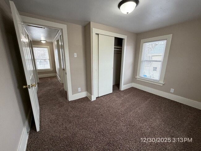 Building Photo - 3422 Smith St