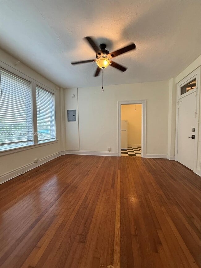 Building Photo - 1361 Meridian Ave