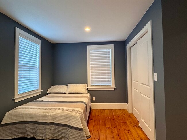 Building Photo - 7 Hardy St