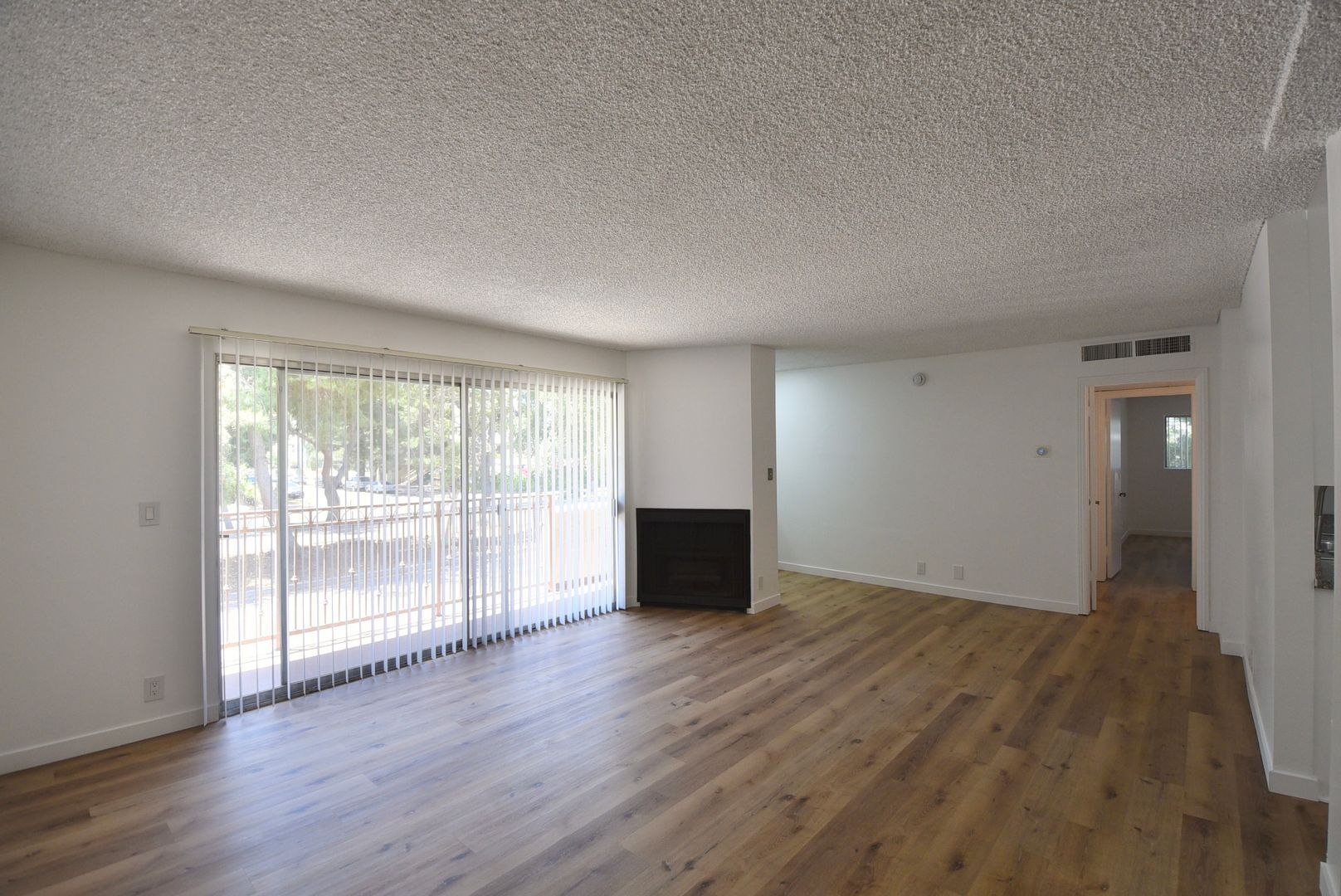 Building Photo - 12245 Chandler Blvd