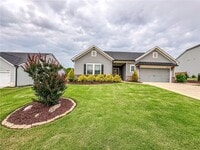 Building Photo - 3620 Summerpoint Crossing