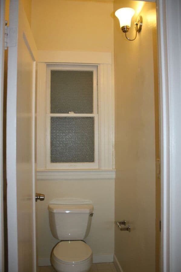 Building Photo - 1895 Page St