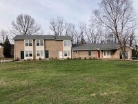 Building Photo - 698 Needmore Rd