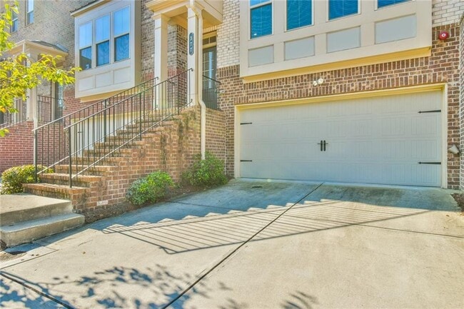 Building Photo - 377 Provenance Dr