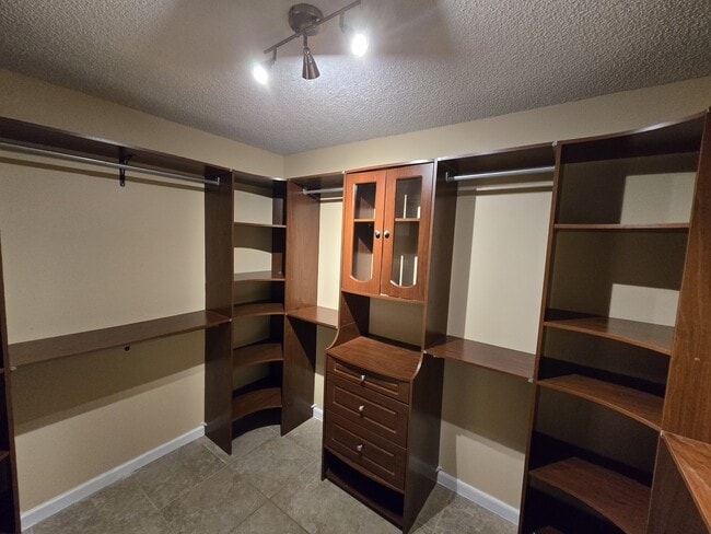 Building Photo - 9831 NW 53rd Ct