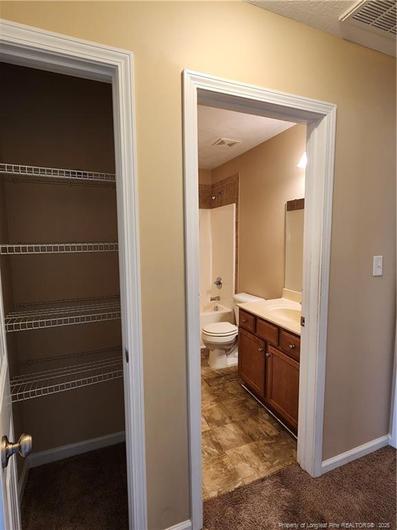 Building Photo - 931 Screech Owl Dr