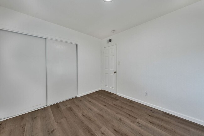 Building Photo - 2590 Cheryl Way