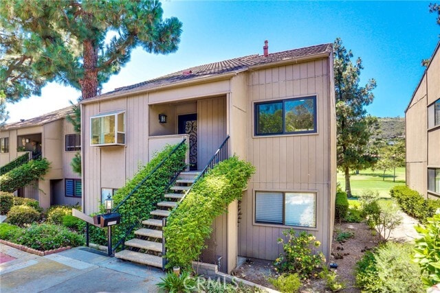 Building Photo - 31533 E Nine Dr