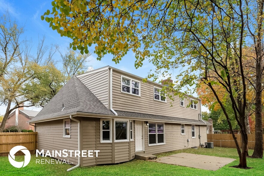 Building Photo - 9500 Knox Dr