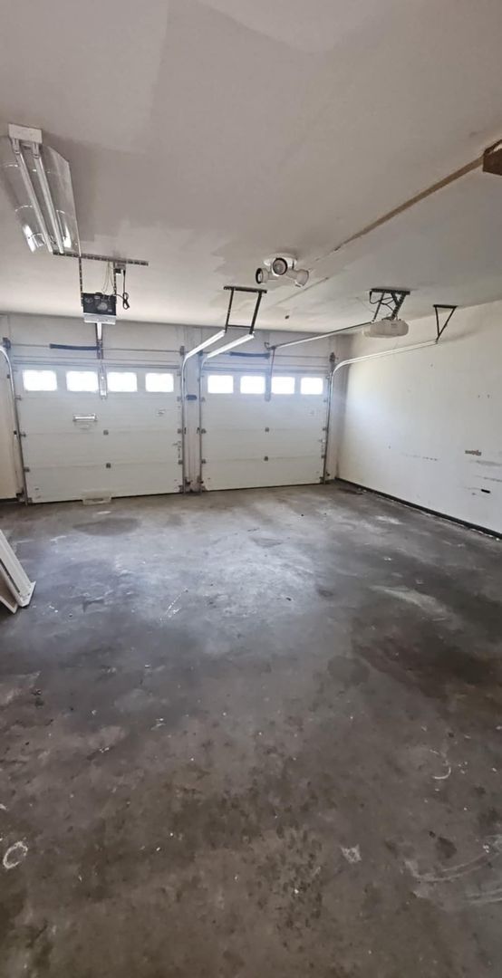 Building Photo - Beautiful 3 bed home