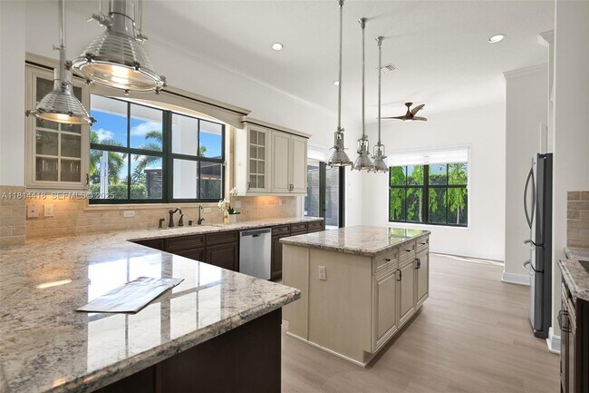 Building Photo - 3291 NW 82nd Way