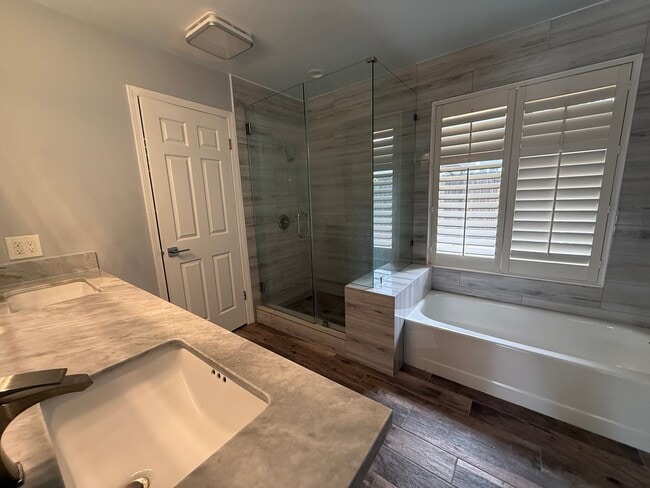 Building Photo - 4231 Edison Ave