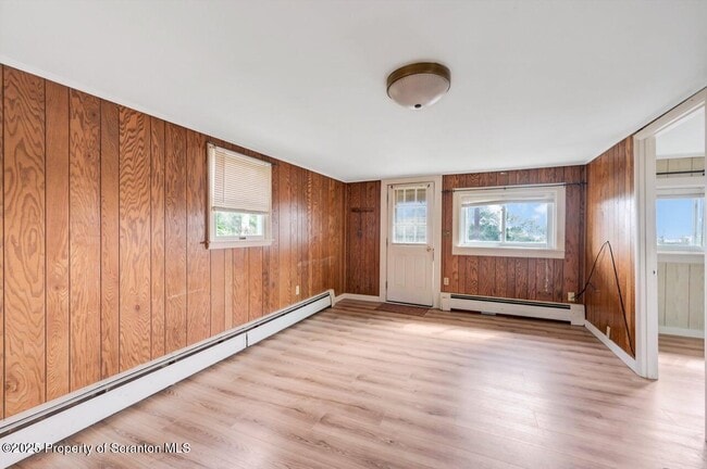 Building Photo - 970 PA-307