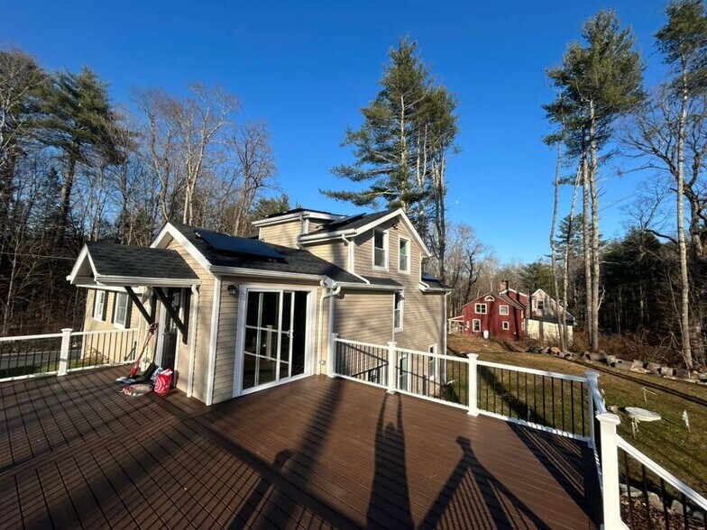 Building Photo - 11 Old Creamery Rd