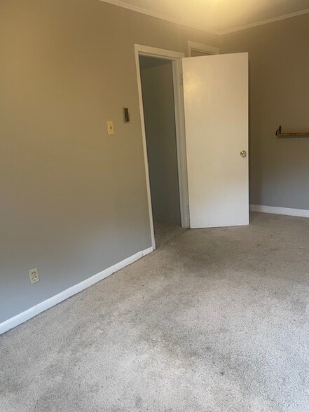 Building Photo - 1158 Neshaminy Ave