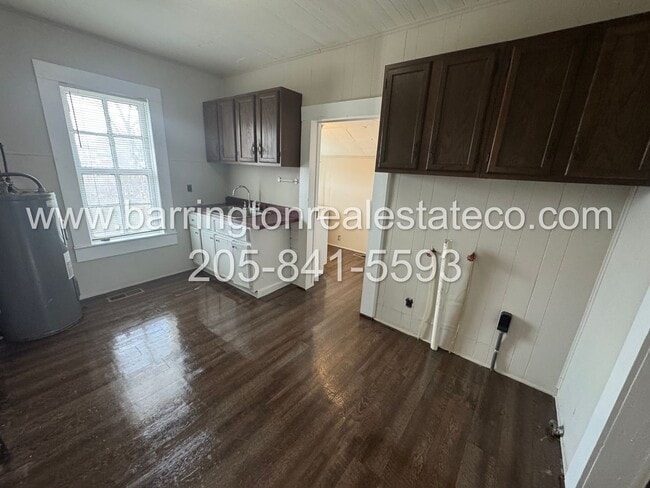 Building Photo - Birmingham