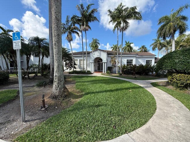 Building Photo - 9723 NW 49th Terrace