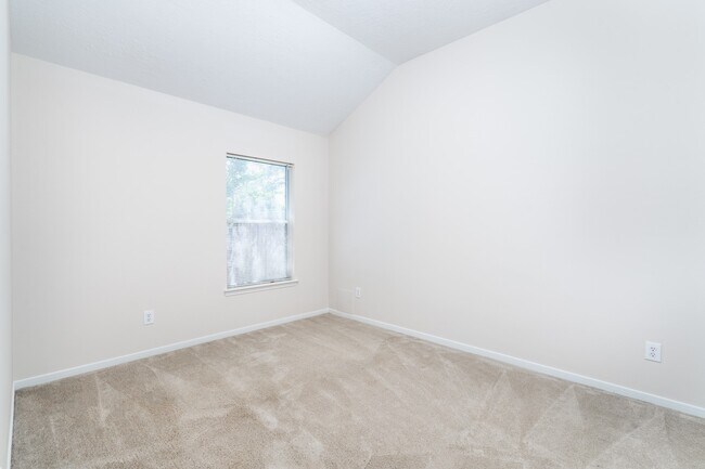 Building Photo - 9503 Tartan Manor St
