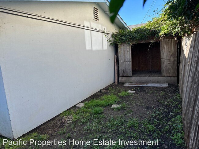 Building Photo - 3 br, 1 bath House - 2771 South Ocean Blv